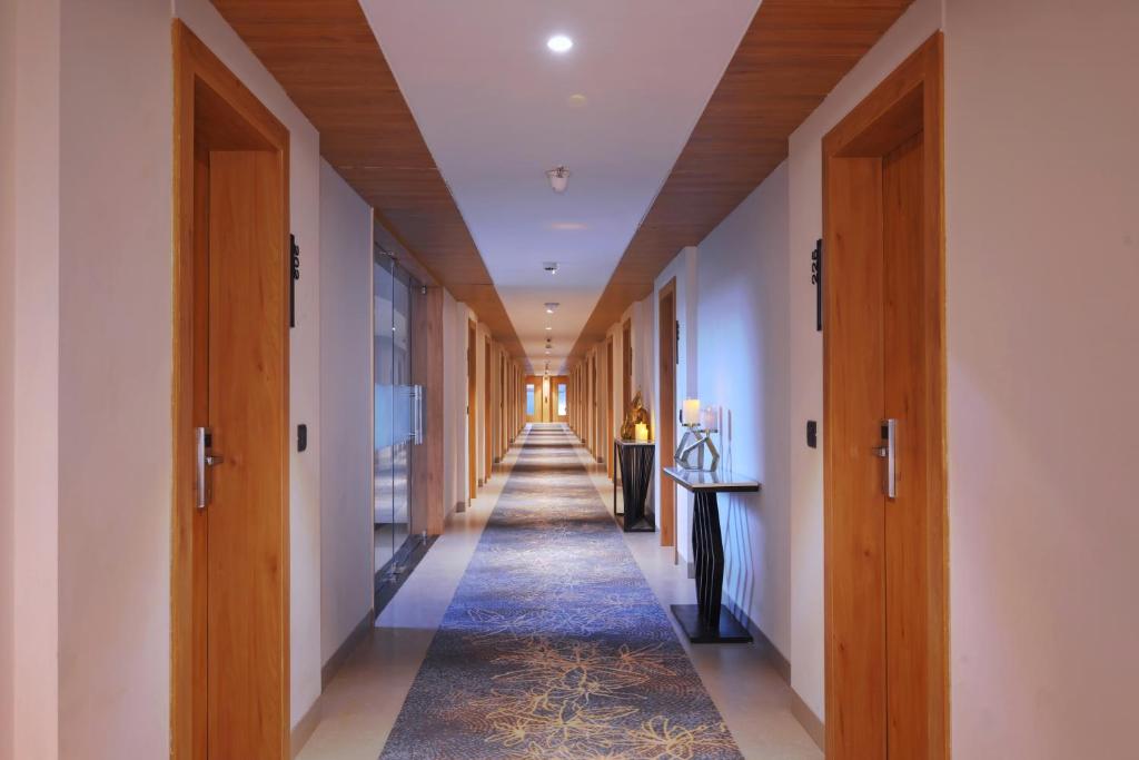 top hotels to stay in agra