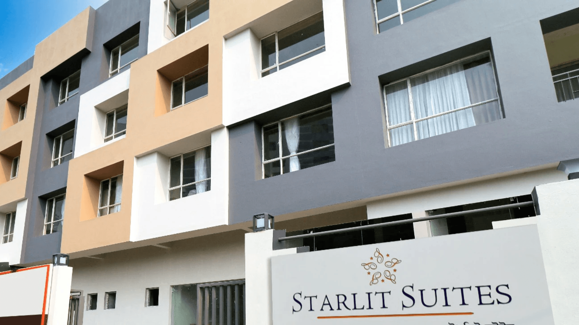 Entrance view of Starlit Suites hotel in Kolkata with welcoming façade