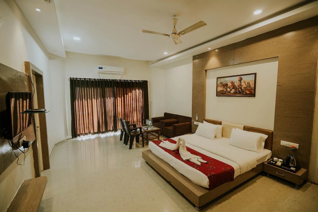 best hotels in delhi, The best Hotels in Delhi, 5 star hotels in delhi, five star hotels in delhi, luxury hotels in delhi, best budget hotels in delhi, cheap and best hotels in delhi