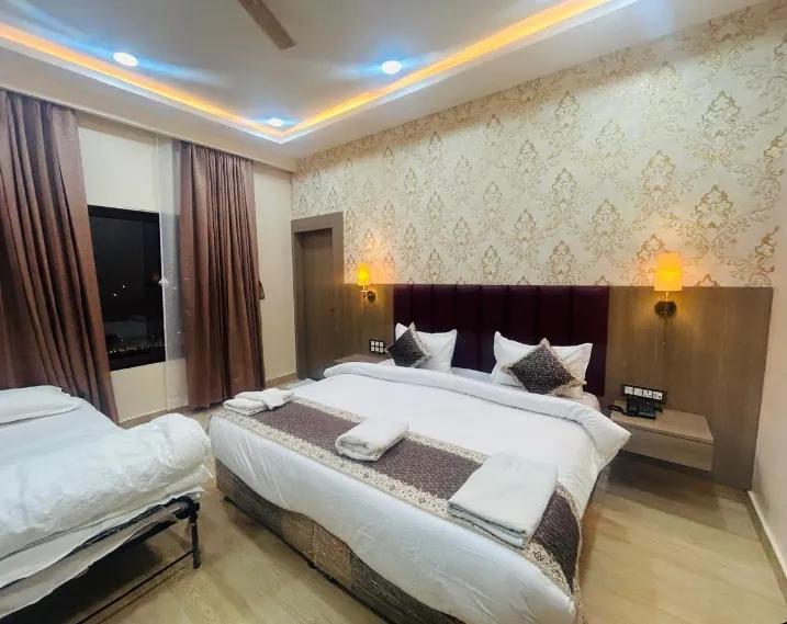 Avadh-Samrat-Resort-Ayodhya-room