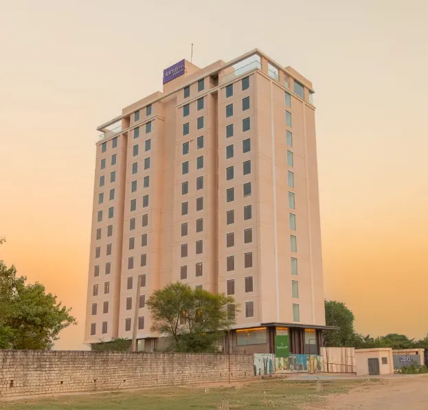 ClarksInn-Suites-Jaipur-facade