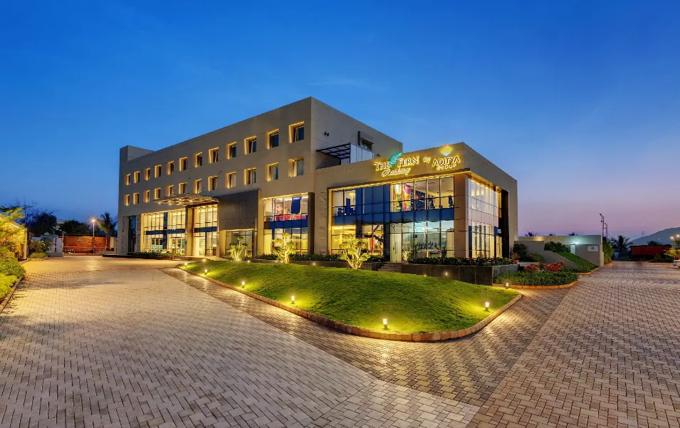 The-Fern-Residency-Karad-facade
