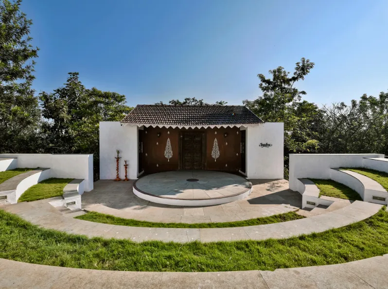 The-Fern-Samali-Resort-Dapoli-entrance