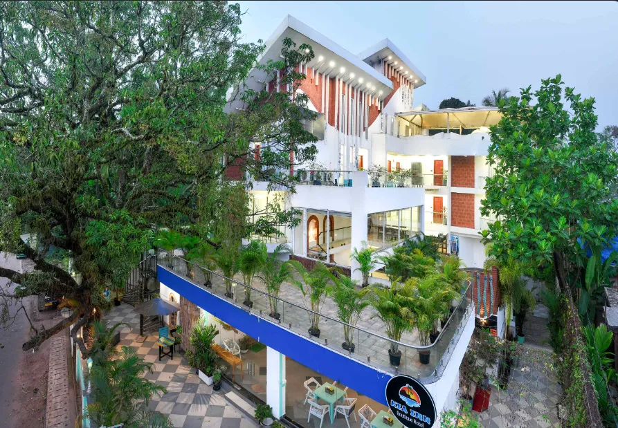 Echor-Kia-A-Boutique-Hotel-Anjuna-Goa-entrance.
