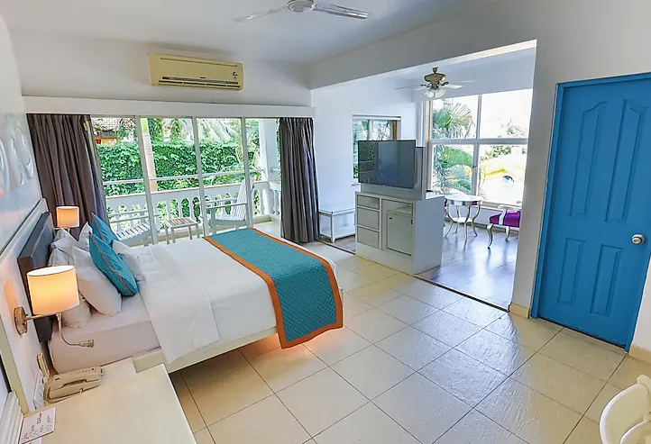 Zone-Connect-by-The-Park-Calangute-connect-executive-suite-with-balcony